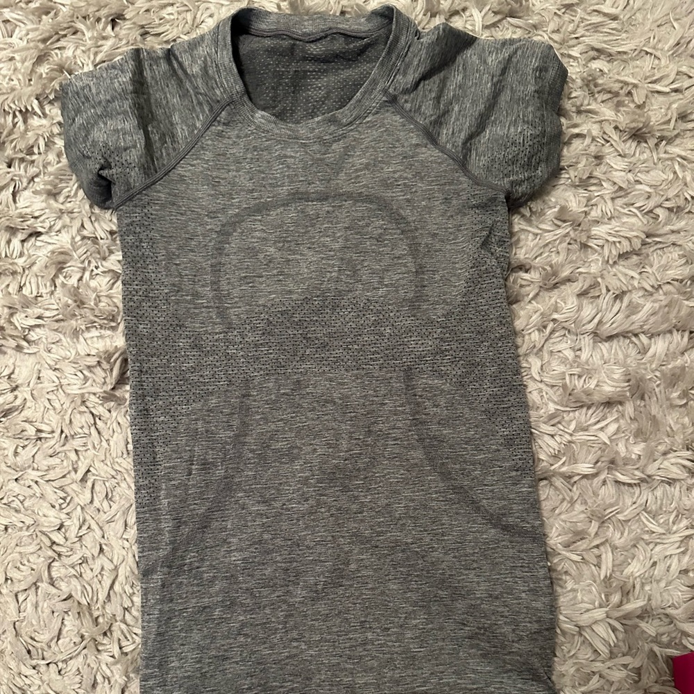 Lululemon swiftly tech tee